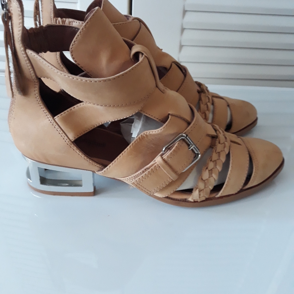jeffrey campbell Level Up- MH size 8.